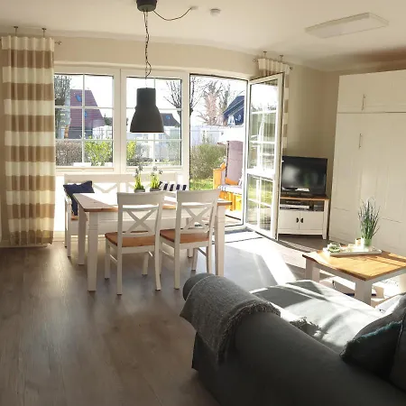 Haus Seeteufel Zingst Buitenkant foto