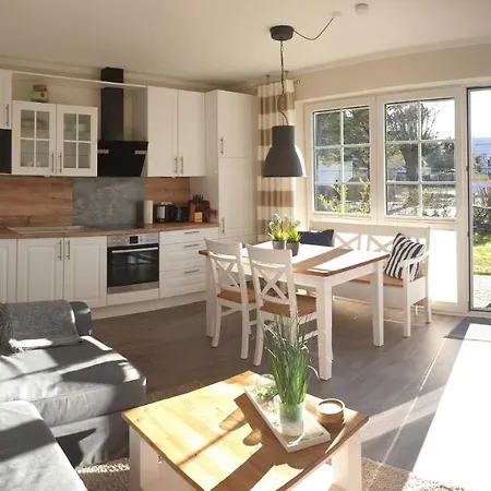 Haus Seeteufel Zingst Buitenkant foto